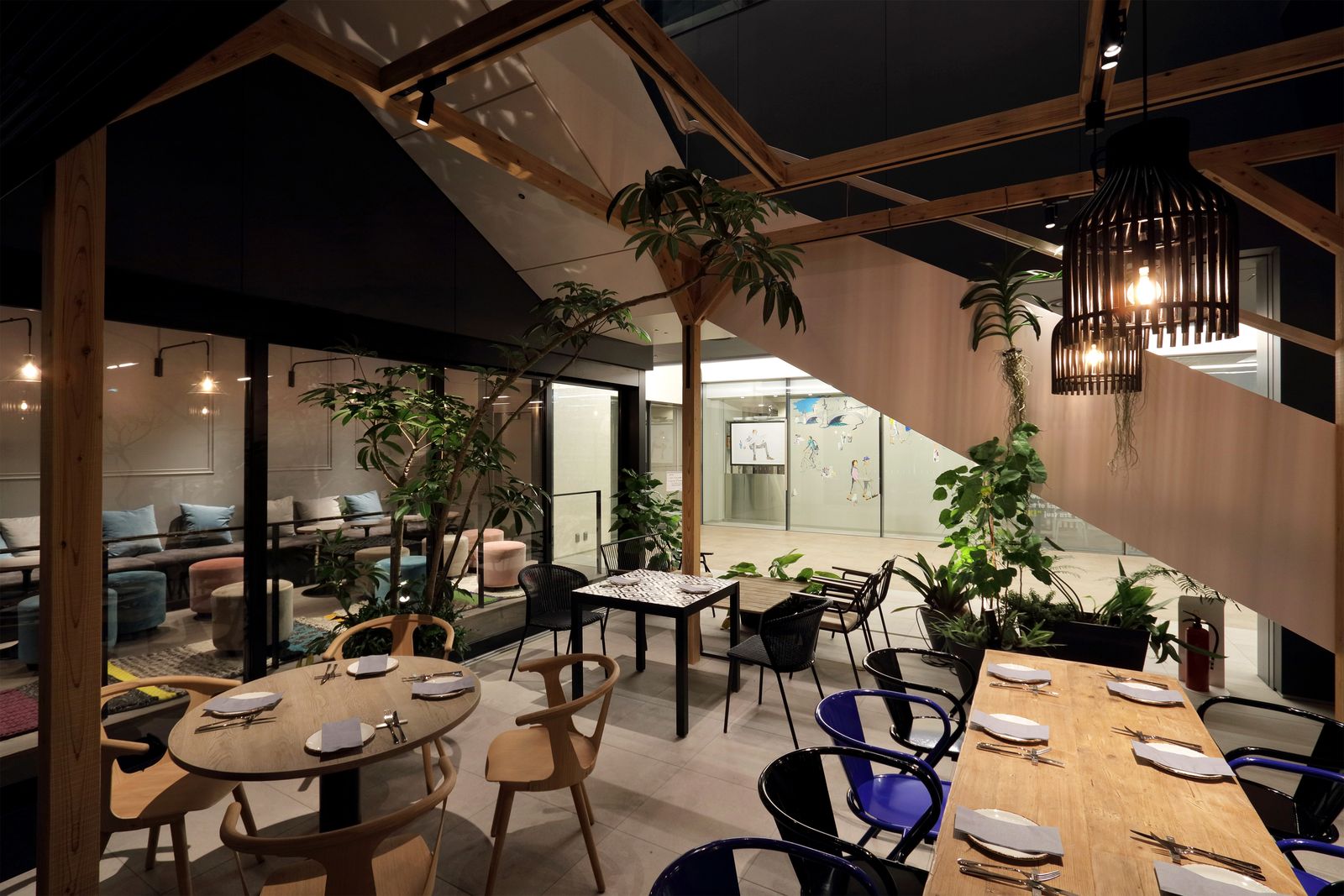 Locanda MEAT&ITALY/ホールスタッフ正社員募集
